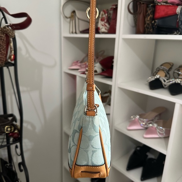 SOLD - Picture 3 of 9